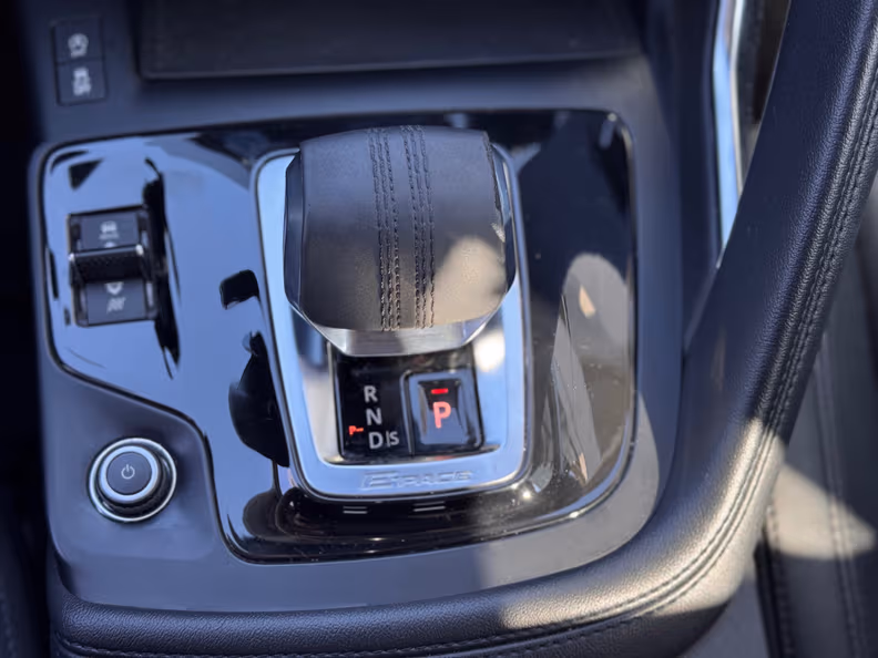 Jaguar E-Pace - 24