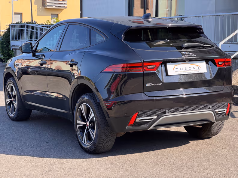 Jaguar E-Pace - 2