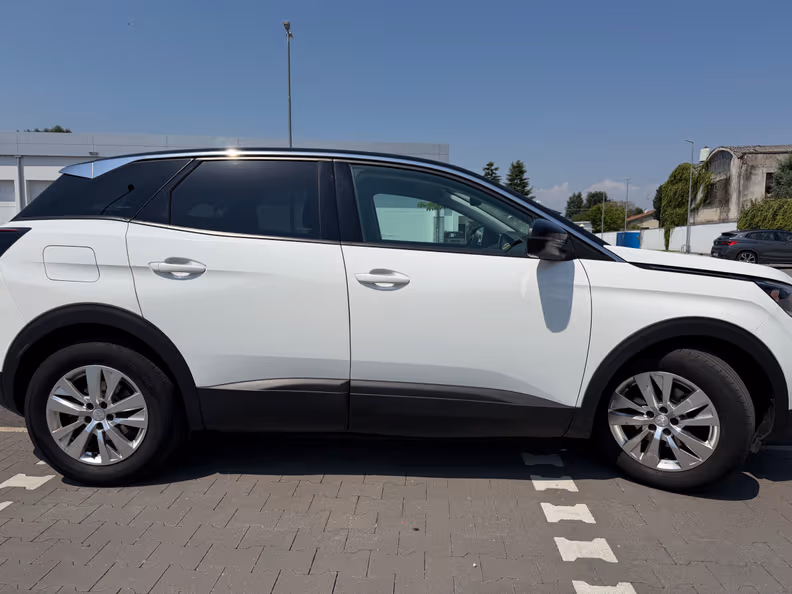 Peugeot 3008 - 4