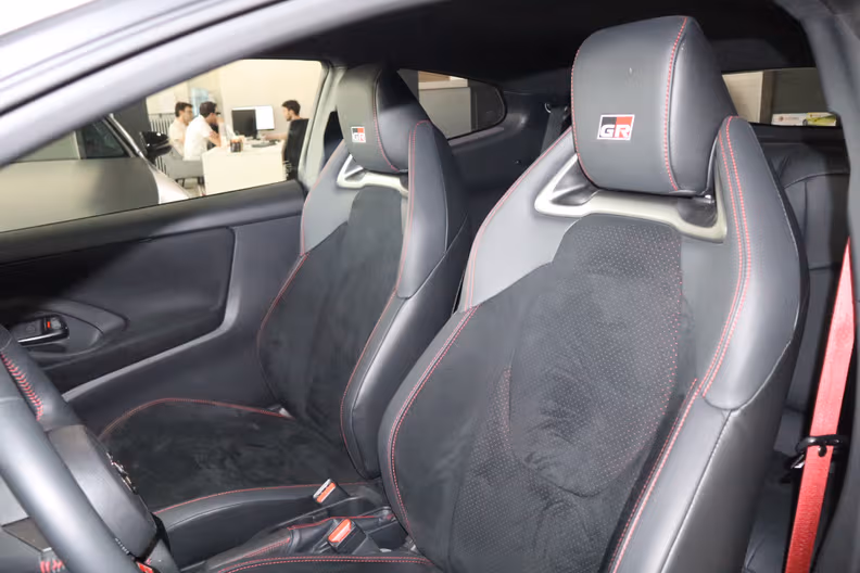 Toyota Yaris - 11