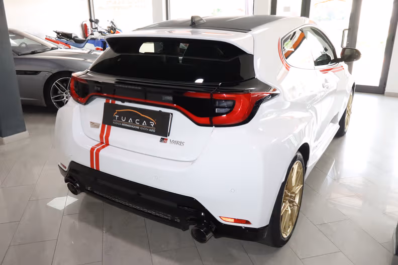 Toyota Yaris - 6