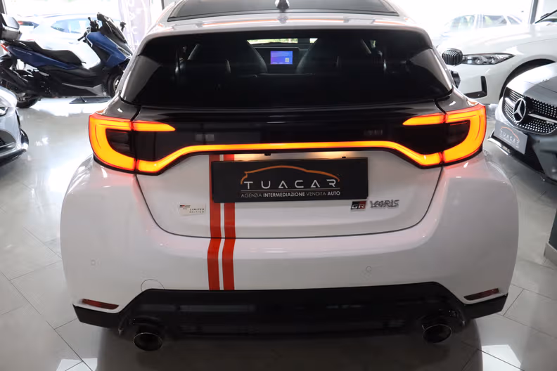 Toyota Yaris - 15