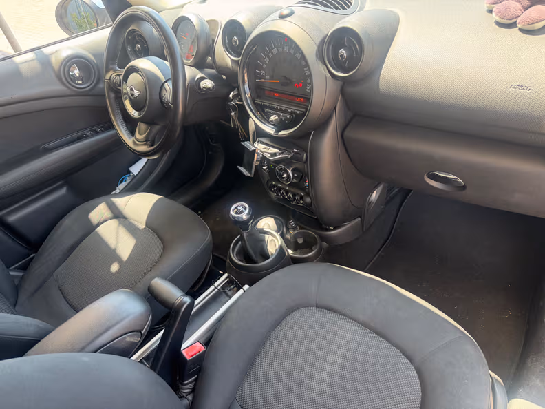 Mini Countryman - 9