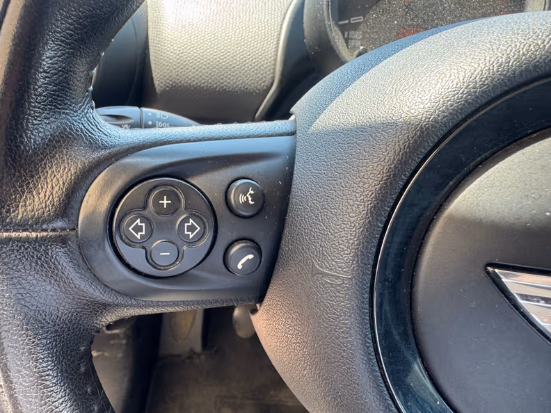 Mini Countryman - 24