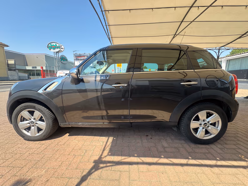 Mini Countryman - 19