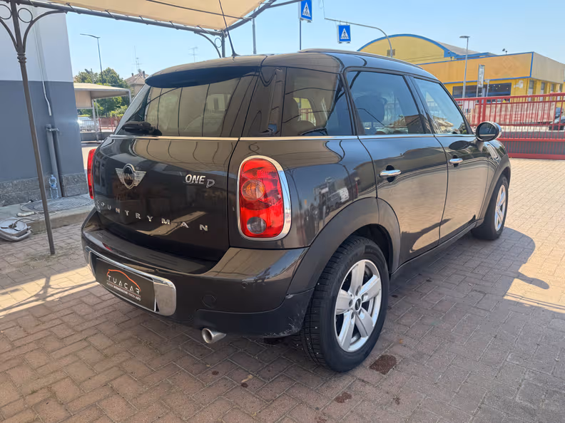 Mini Countryman - 4
