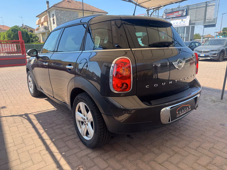 Mini Countryman - 6