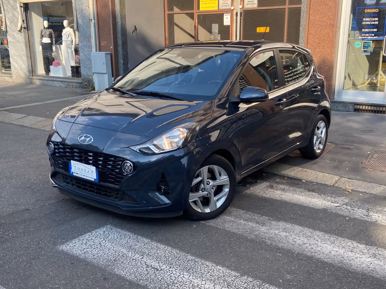 Hyundai i10