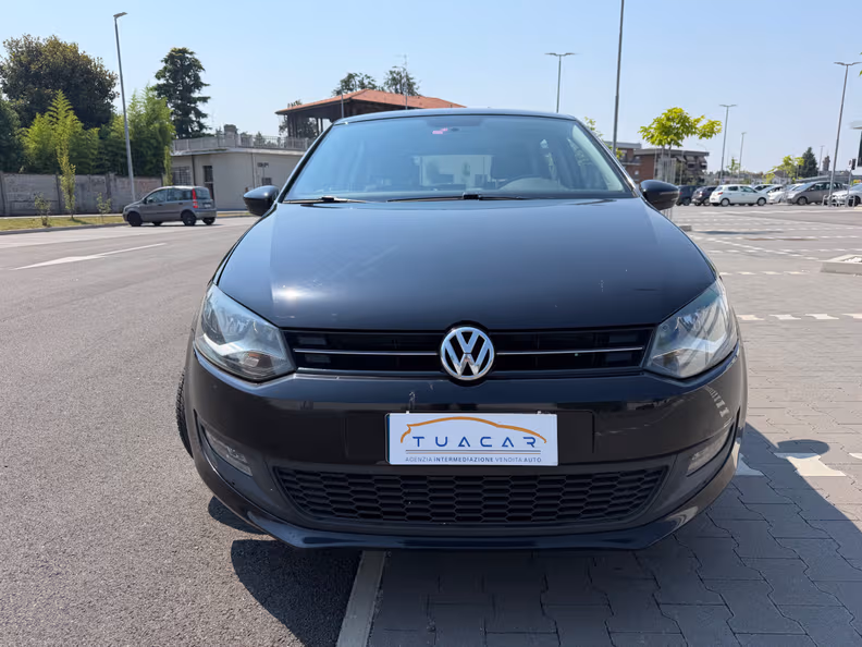 Volkswagen Polo - 2