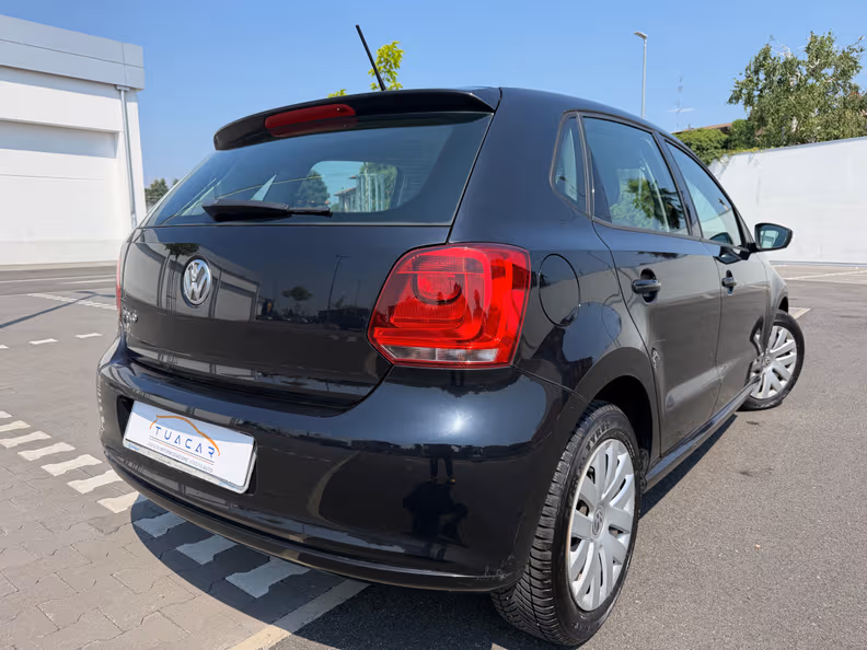 Volkswagen Polo - 5