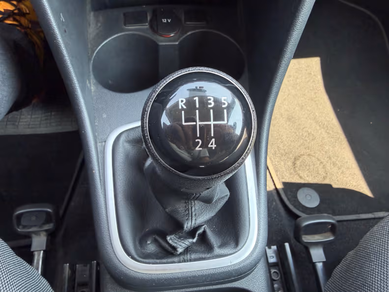 Volkswagen Polo - 18
