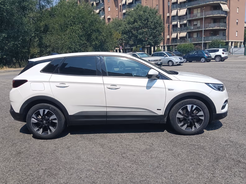 Opel Grandland