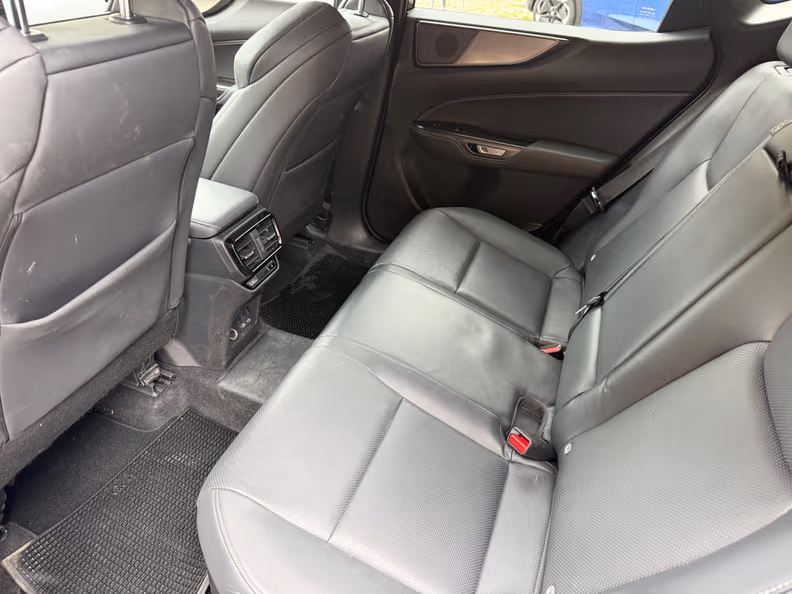 Lexus NX - 24