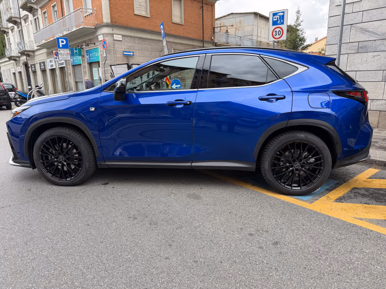 Lexus NX - 5