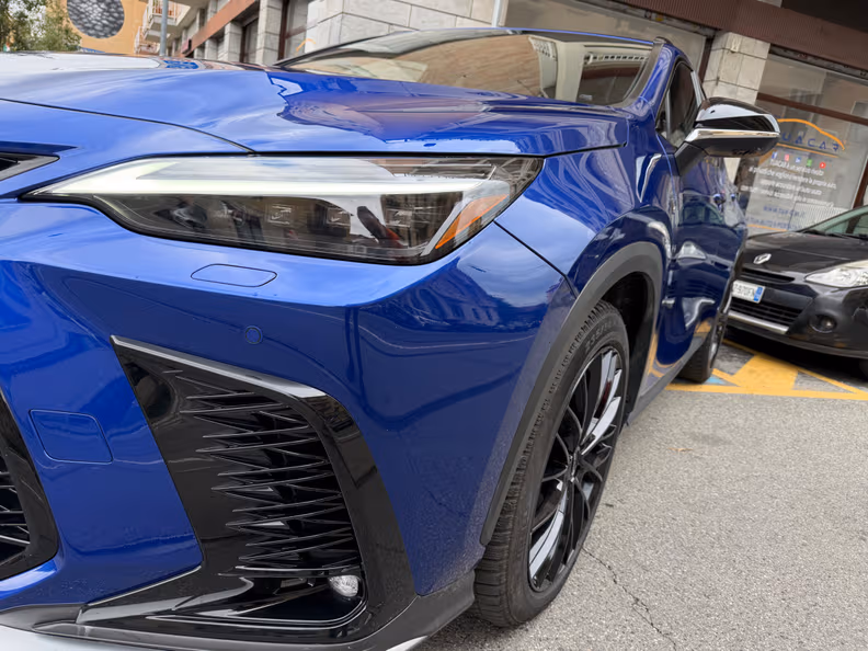 Lexus NX - 2
