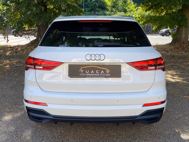 Audi Q3 - 10