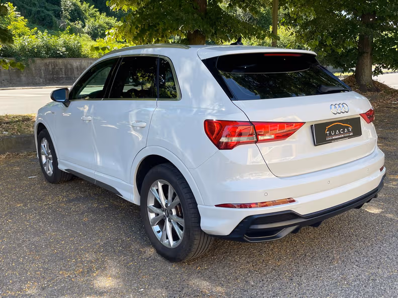 Audi Q3 - 11