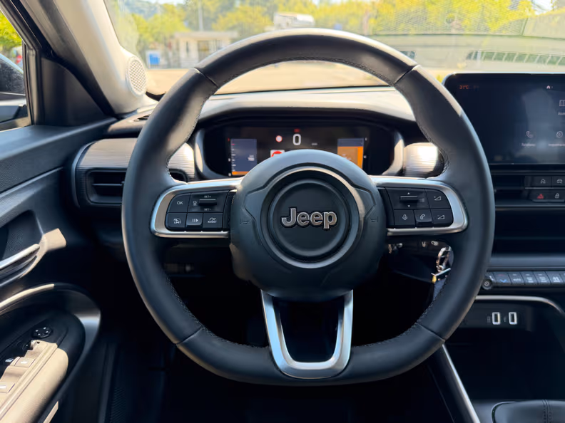 Jeep Avenger - 14