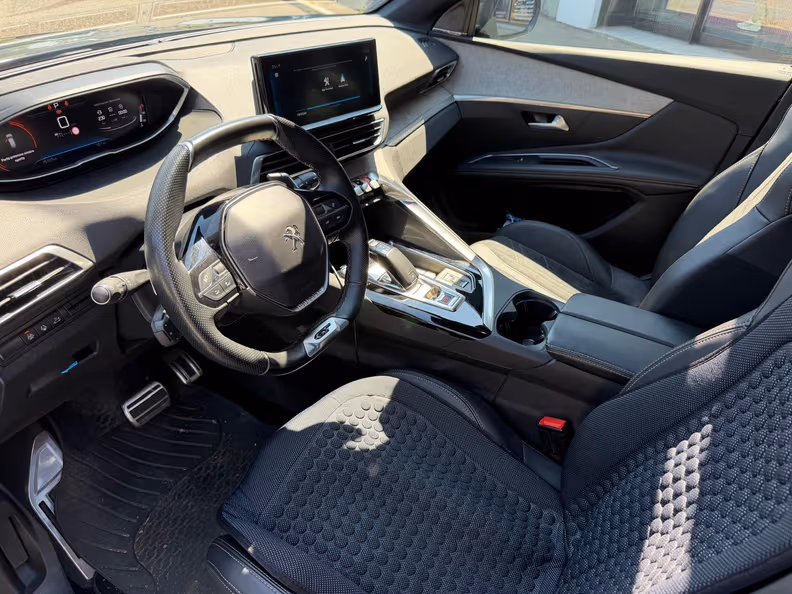 Peugeot 3008 - 24