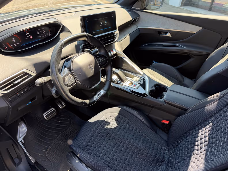 Peugeot 3008 - 10