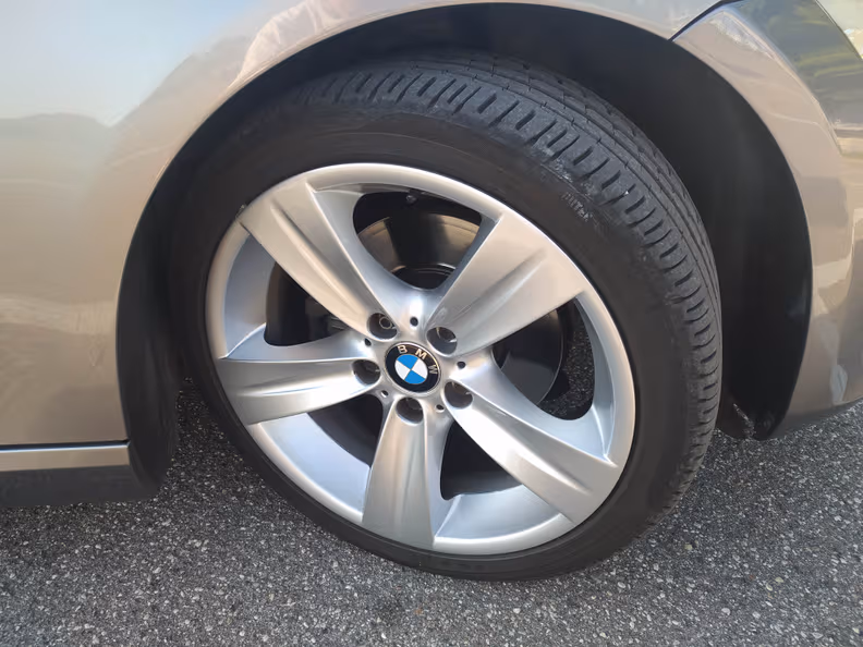 BMW Serie 3 - 13