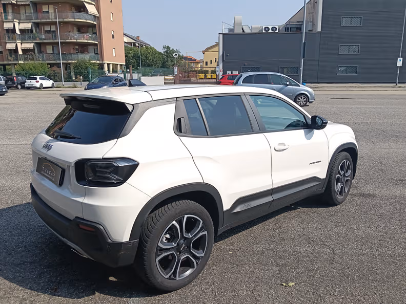 Jeep Avenger - 5