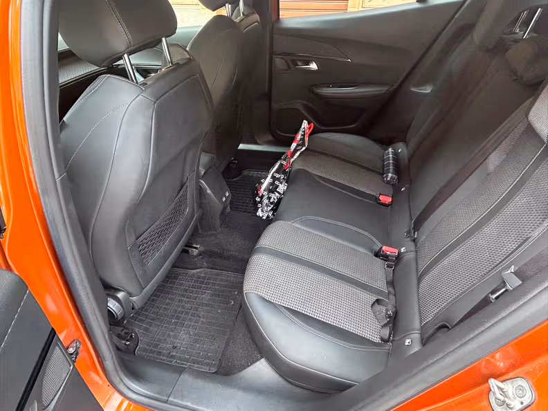 Peugeot 2008 - 9