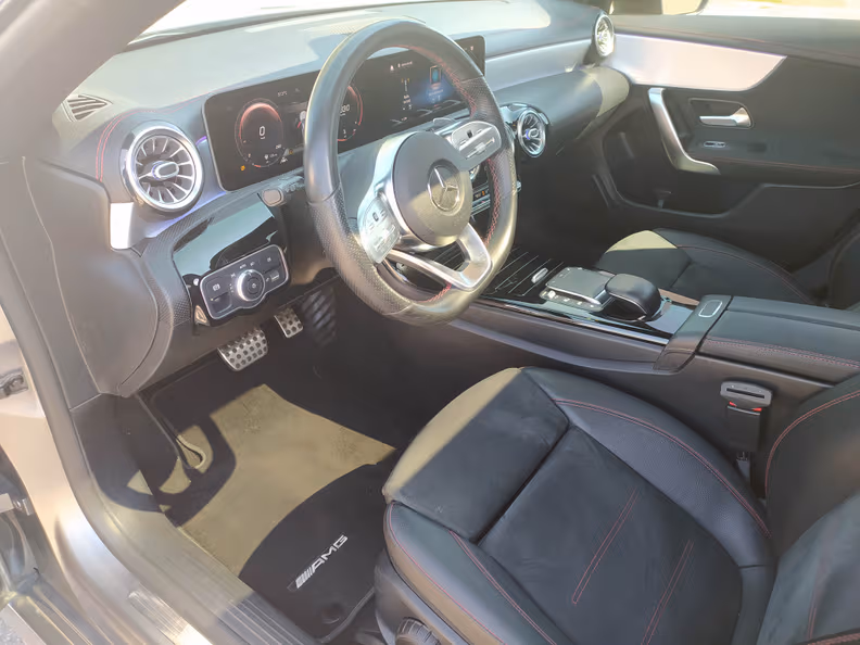 Mercedes-Benz CLA - 7