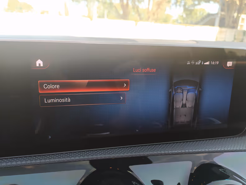 Mercedes-Benz CLA - 67