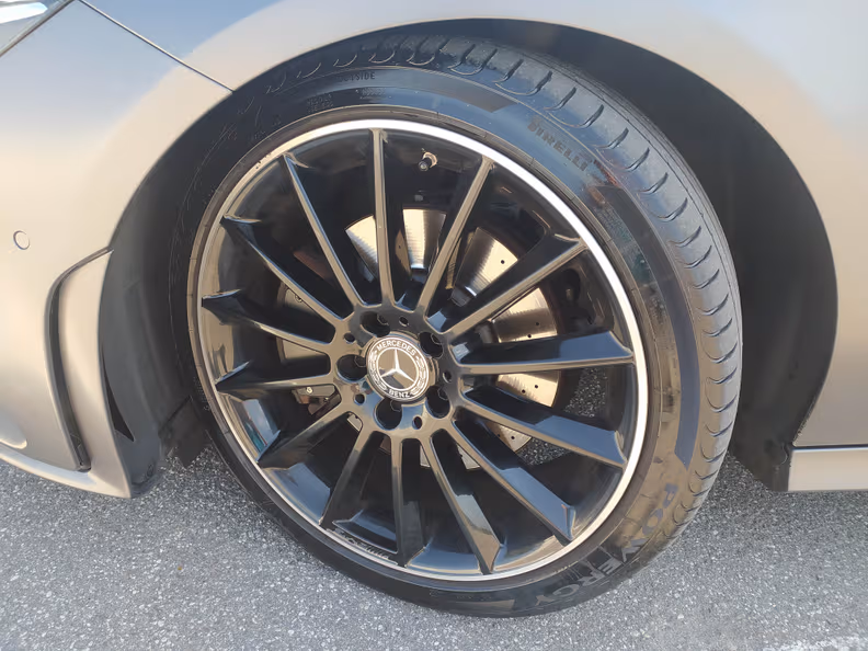 Mercedes-Benz CLA - 28