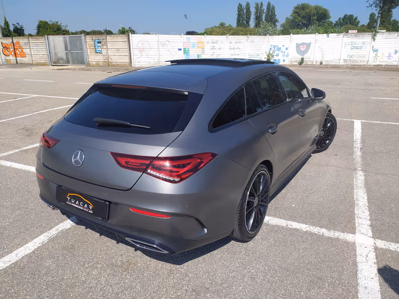 Mercedes-Benz CLA - 27