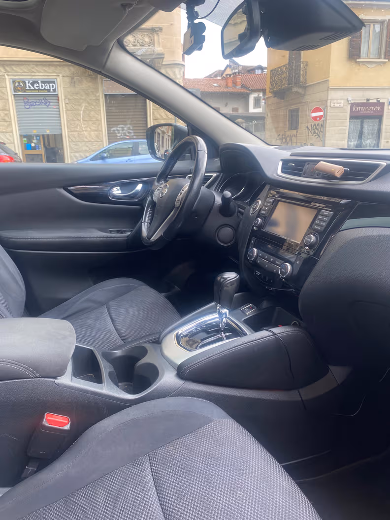 Nissan Qashqai - 8