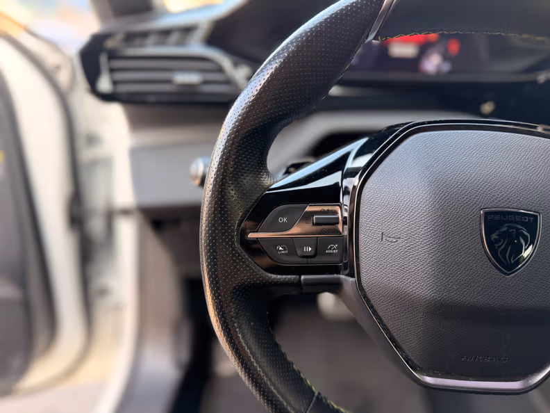 Peugeot 308 - 10