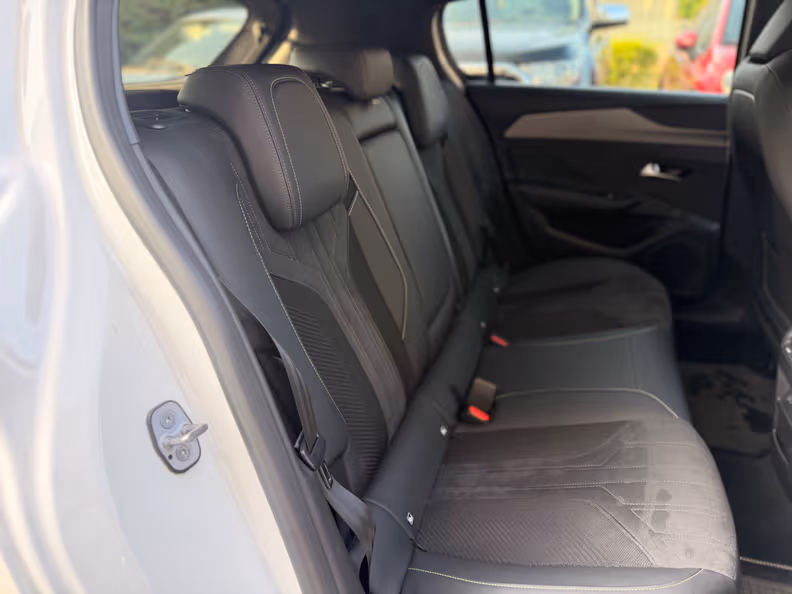 Peugeot 308 - 18