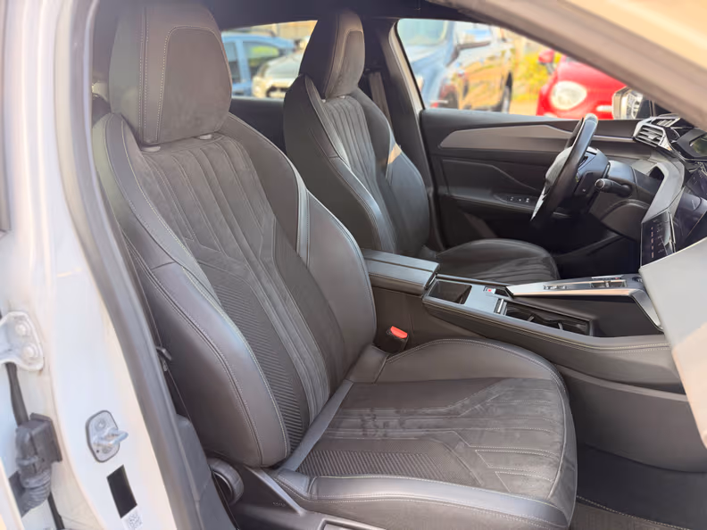 Peugeot 308 - 17