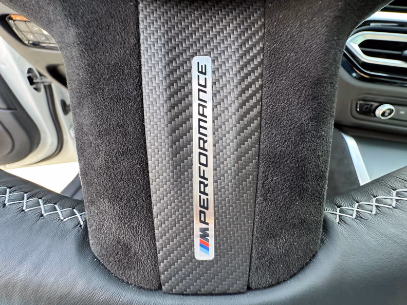 BMW i4 - 17