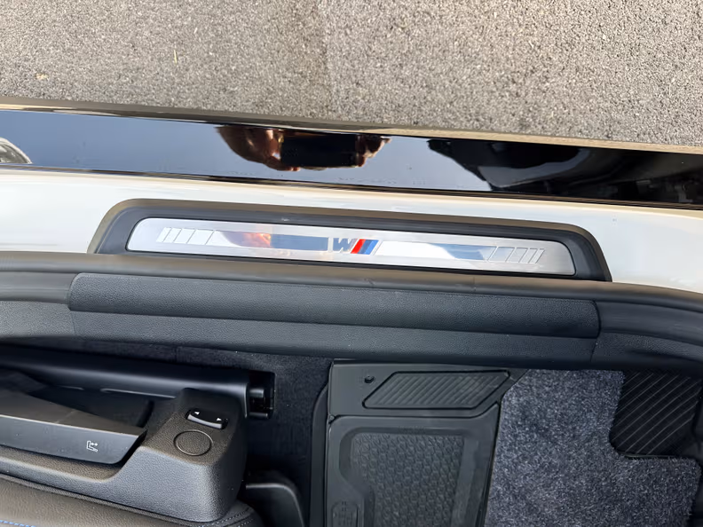 BMW i4 - 38
