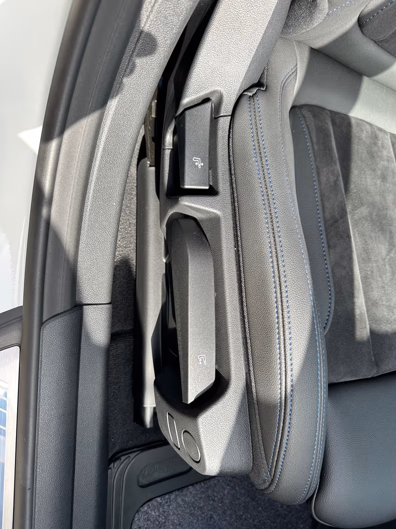 BMW i4 - 30