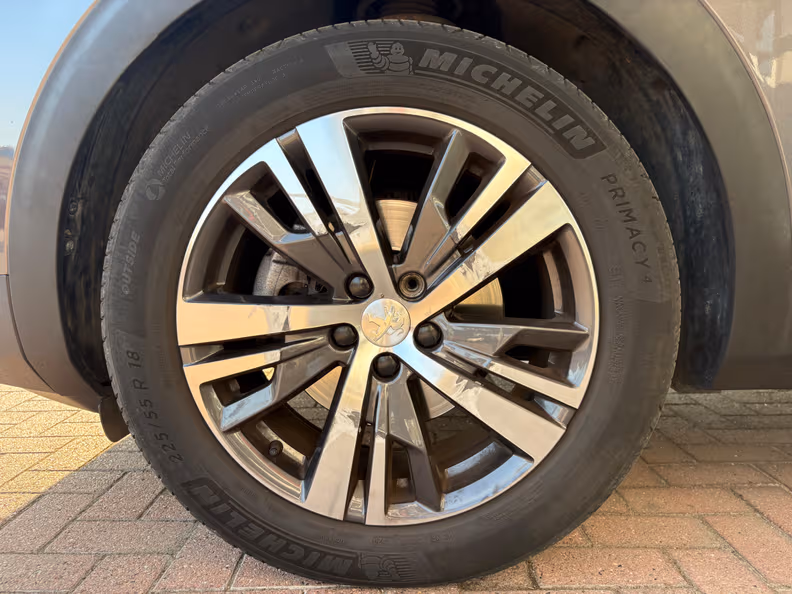 Peugeot 3008 - 32
