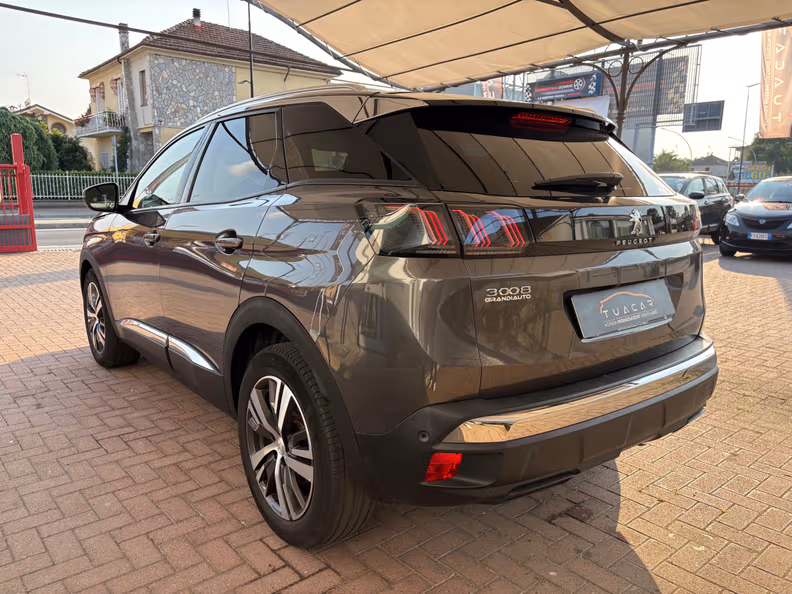 Peugeot 3008 - 9