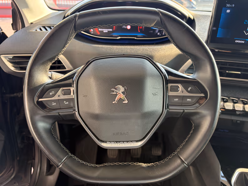 Peugeot 3008 - 5