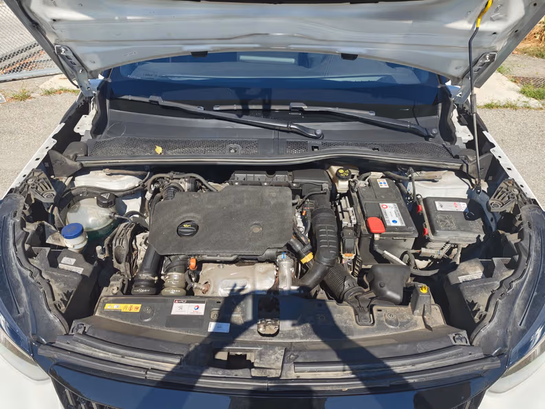 Peugeot 2008 - 28
