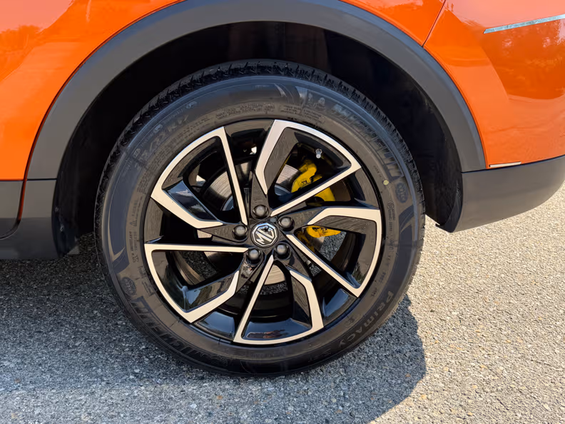 Mg ZS - 7