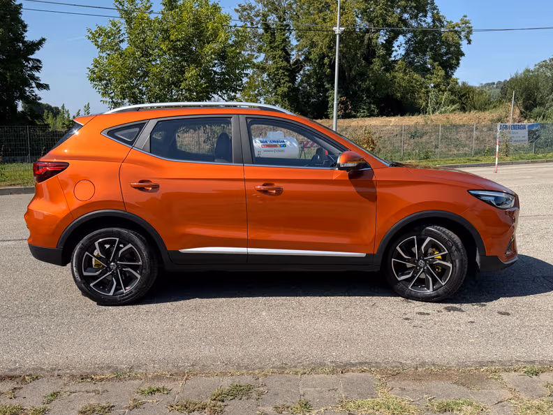 Mg ZS - 17