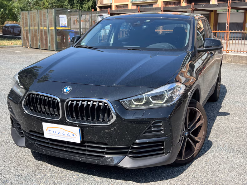 BMW X2