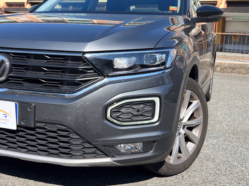 Volkswagen T-Roc - 7