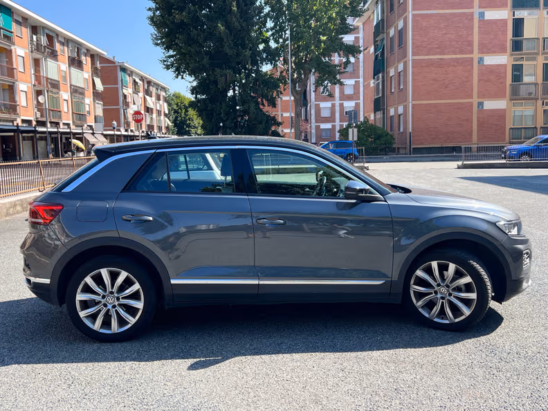 Volkswagen T-Roc - 27