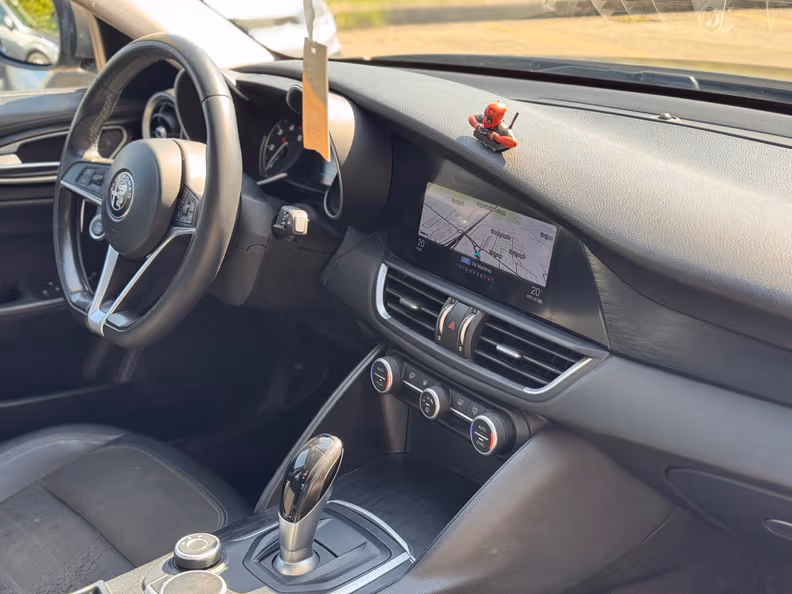 Alfa Romeo Giulia - 20