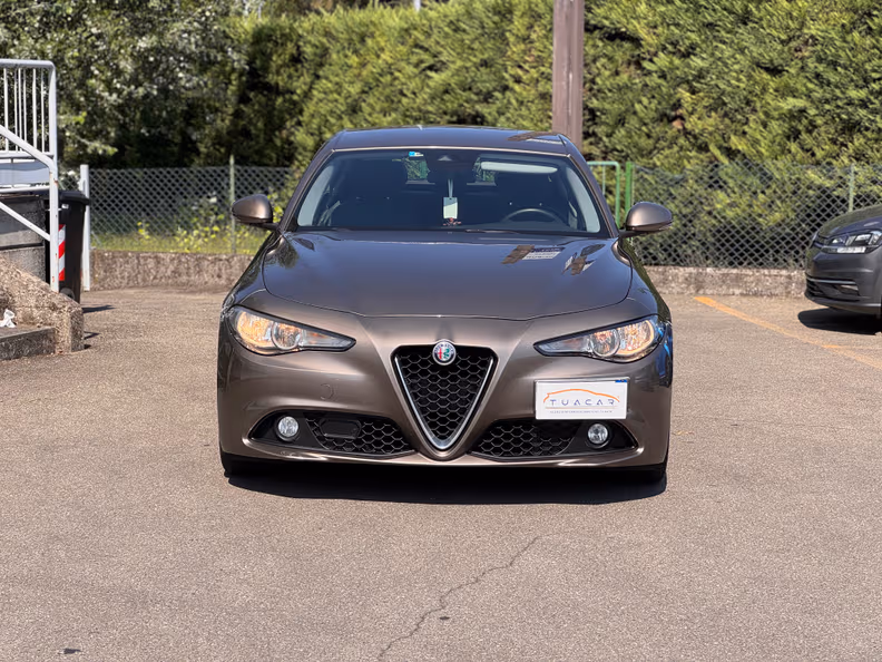 Alfa Romeo Giulia - 6