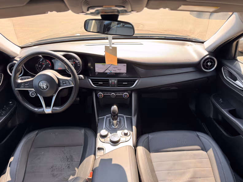 Alfa Romeo Giulia - 17